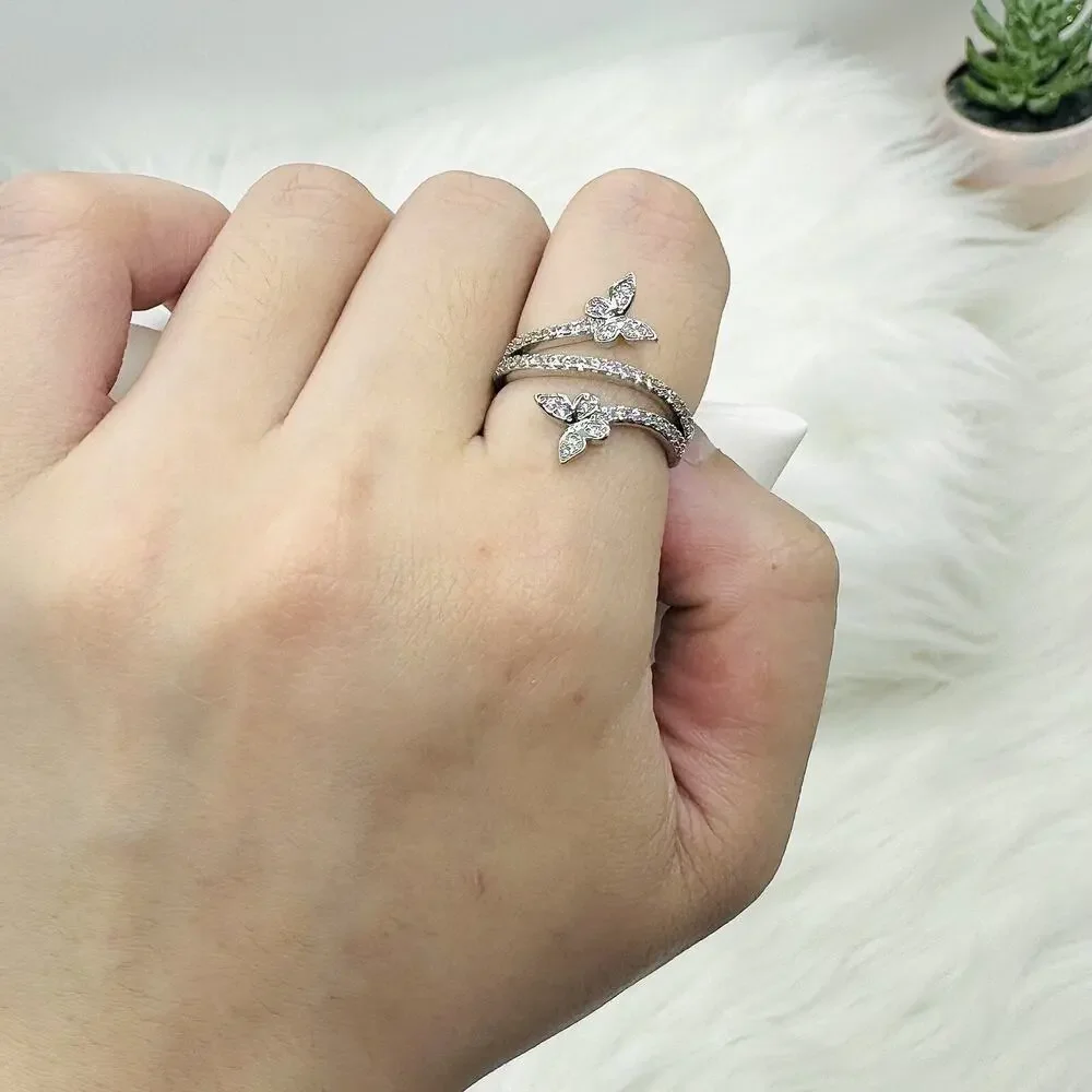 Unbranded beautiful silver